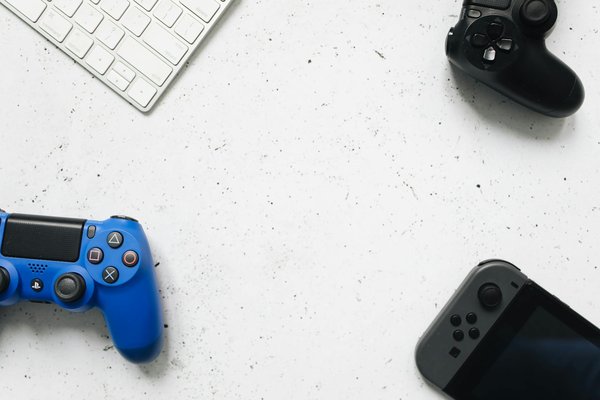 Quels sont les principes de conception pour créer des jeux d'horreur psychologiques immersifs?